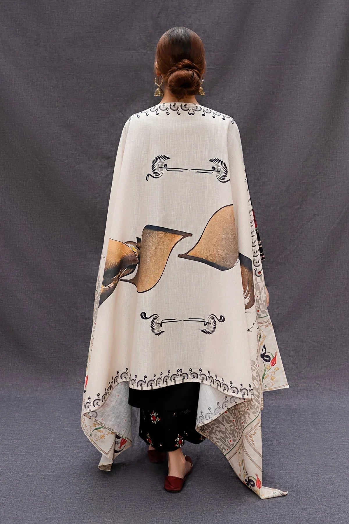 URGE - 3PC LAWN EMBROIDERED SHIRT WITH MANAAR PRINTED DUPATTA AND TROUSER