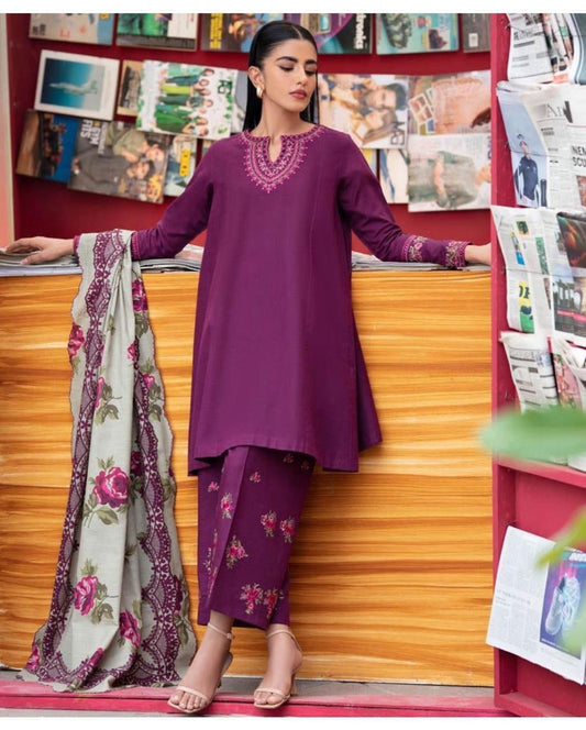 SAPPHIRE - 3PC LAWN EMBROIDERED SHIRT WITH MANAAR PRINTED DUPATTA AND TROUSER