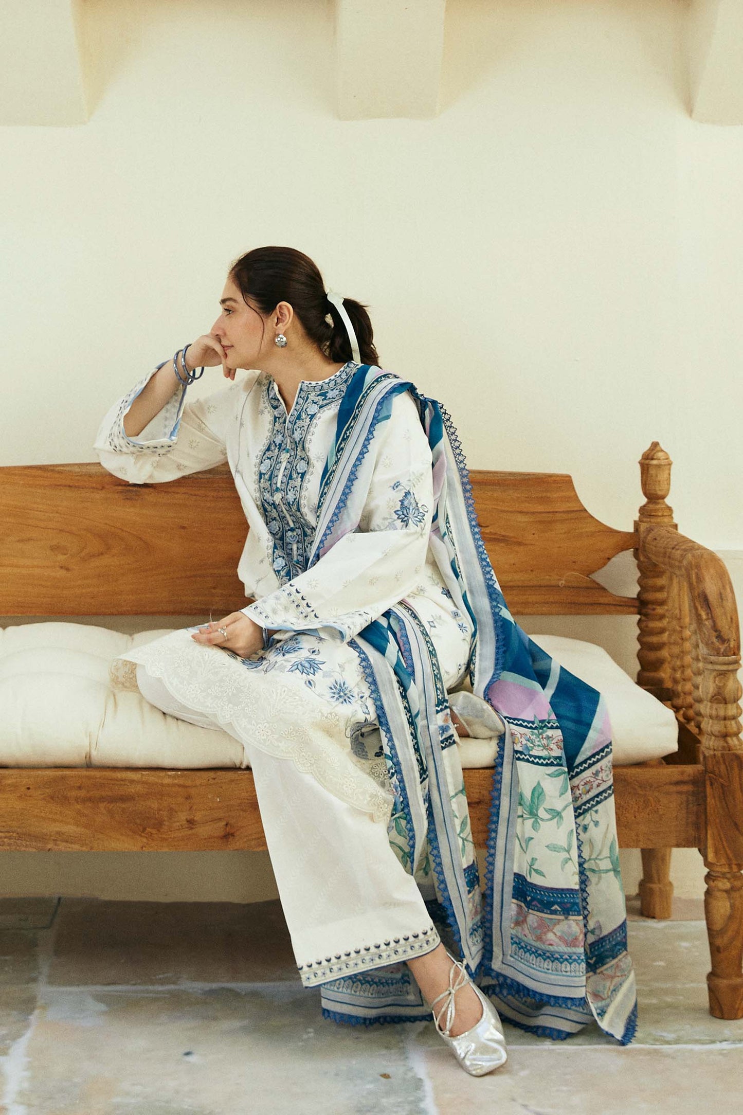 COCO ‘24 WHITE BLUE EMBROIDERED 3PC ZM-105