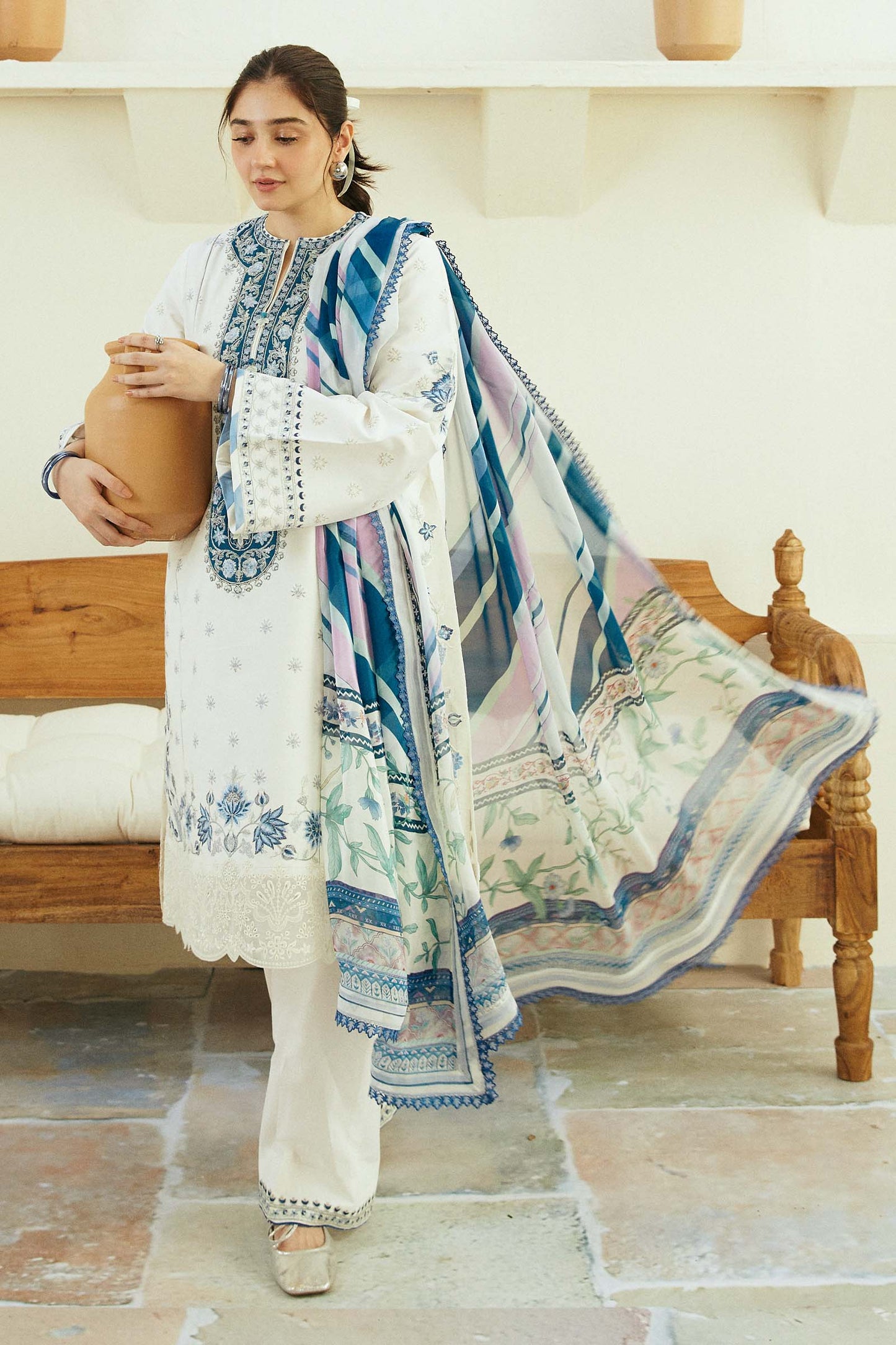 COCO ‘24 WHITE BLUE EMBROIDERED 3PC ZM-105