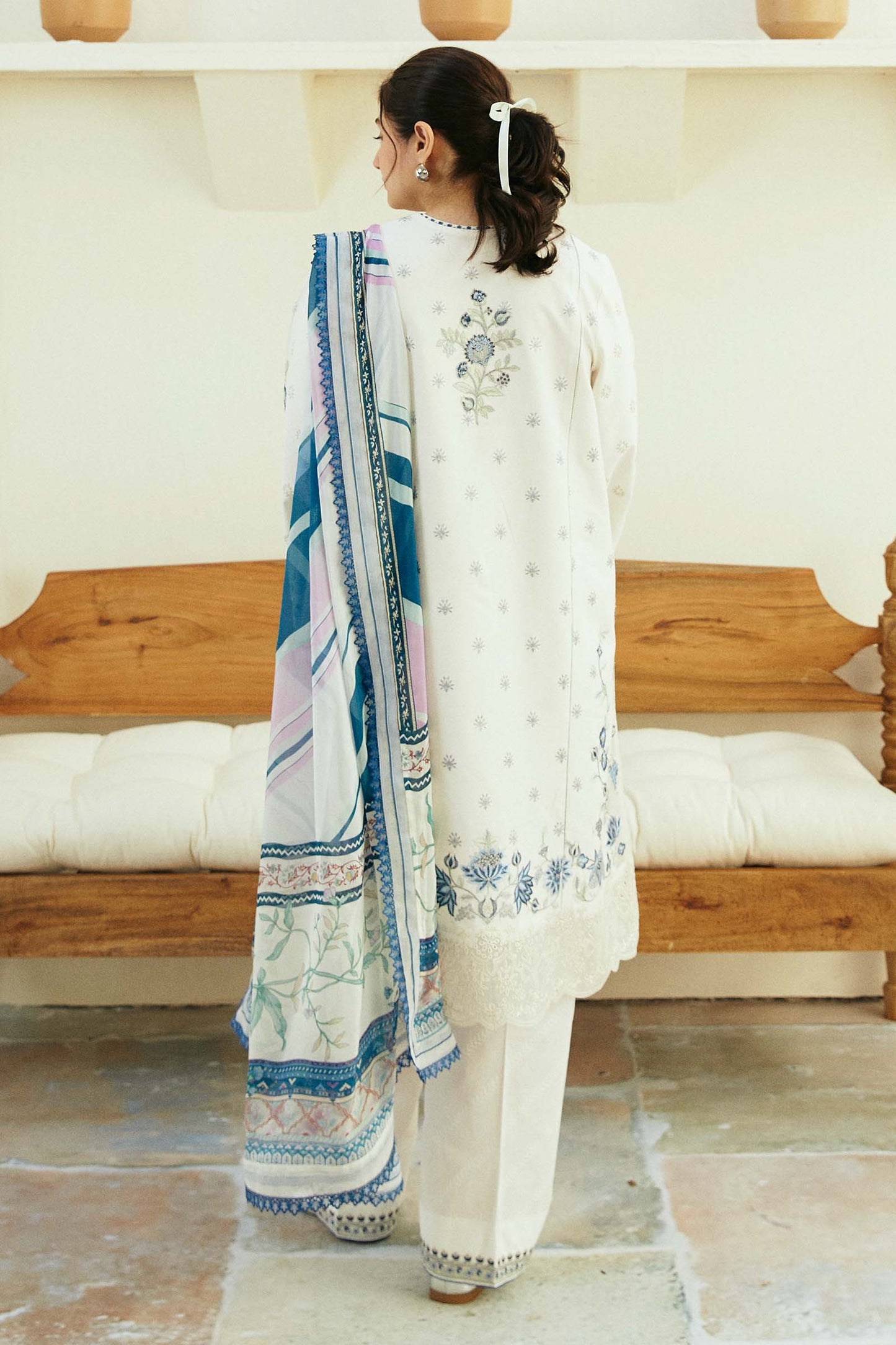COCO ‘24 WHITE BLUE EMBROIDERED 3PC ZM-105
